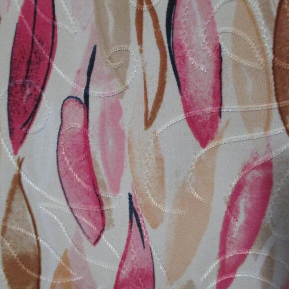 JM Collection top pinks, tans, stretchy wash & wear, great condition size L - Picture 5 of 8